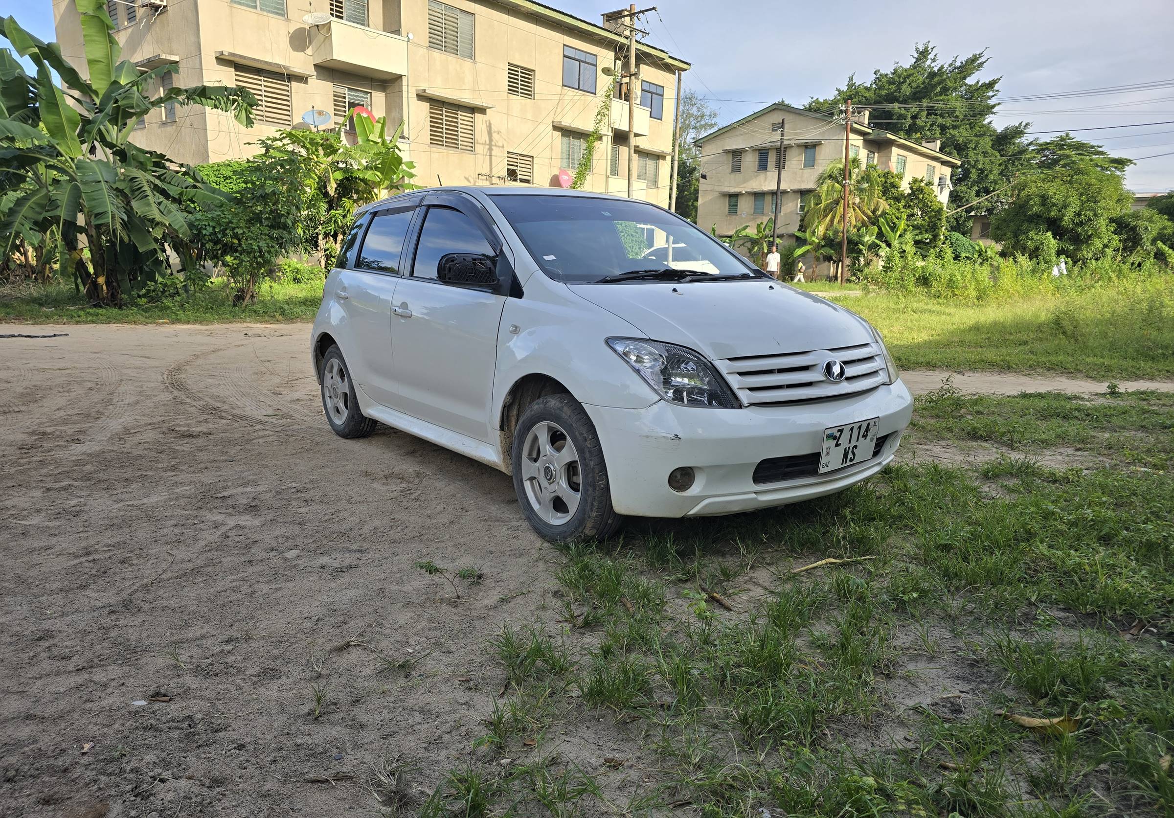 Toyota IST